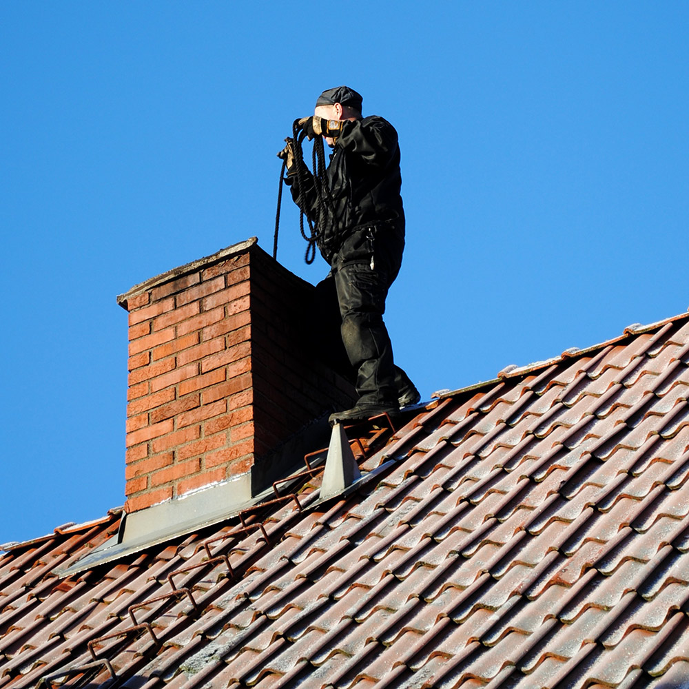 Chimney Sweep Near Me in Indianapolis: What a CSIA-Certified Sweep Does and What to Expect